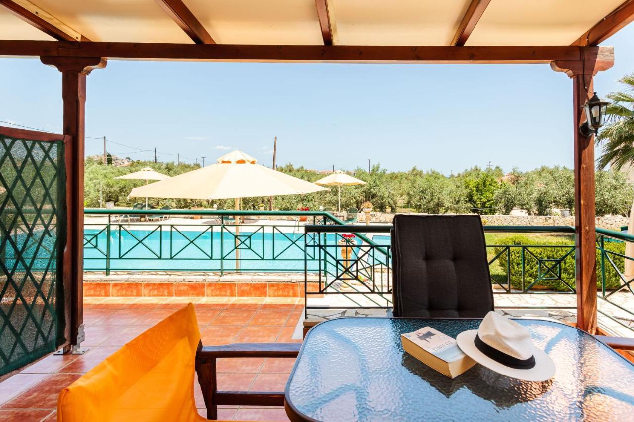 Dukes Poolside Houses Parálion Ástros 외부 사진